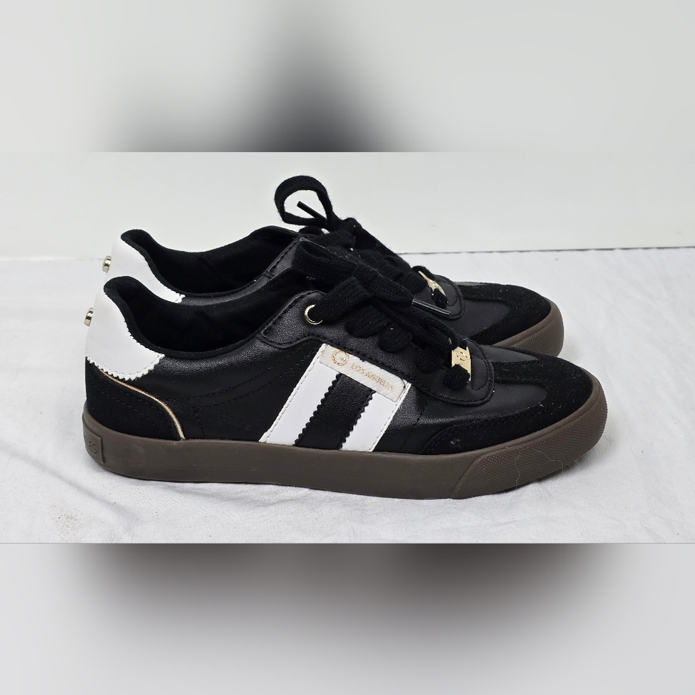 G By Guess Olimpia Shoes Women's 5M Black And White Lace Up Fashion Sneakers